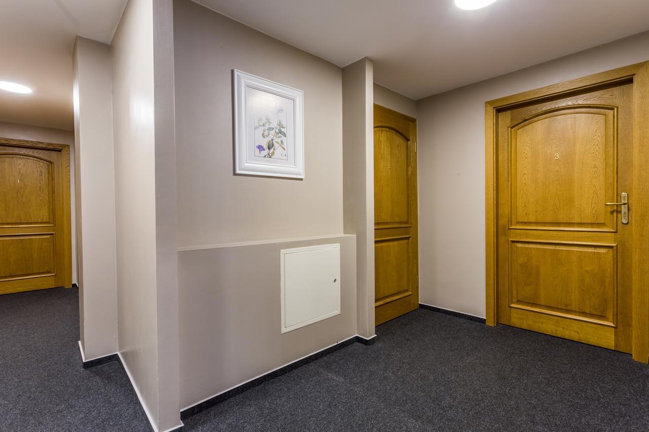 Greenwood Hostel Centrum Warszawa Eksteriør billede