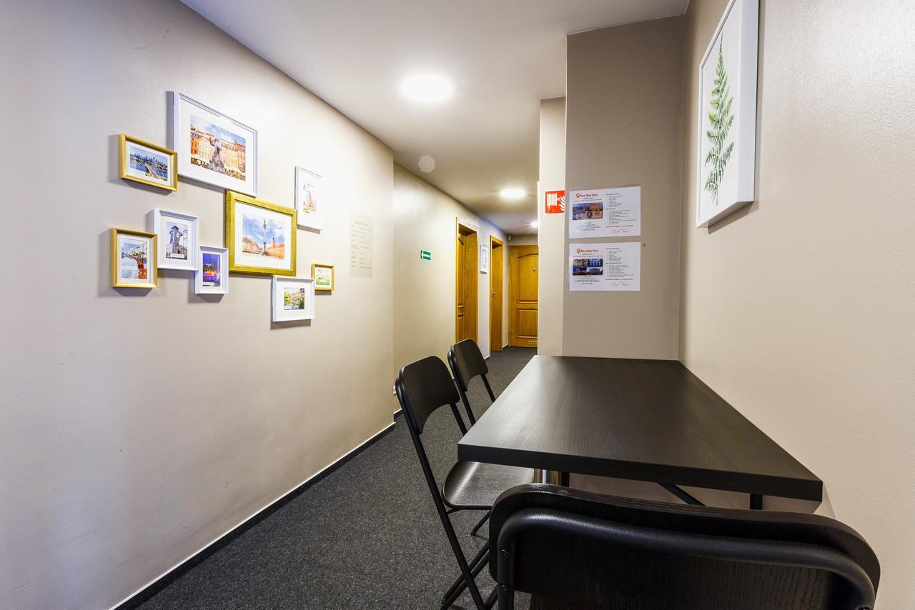 Greenwood Hostel Centrum Warszawa Eksteriør billede
